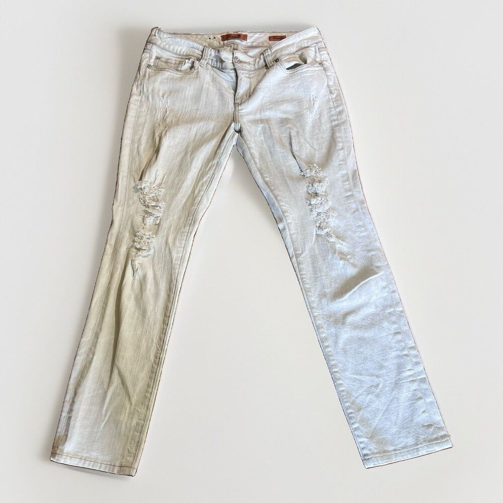 7 Seven for all Mankind White Distressed Jeans Size 30